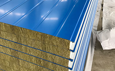 新型巖棉夾芯板的優(yōu)缺點(diǎn)有哪些？